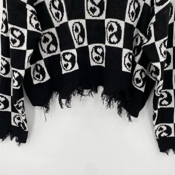 Distressed Sweater - Picture 2 of 4